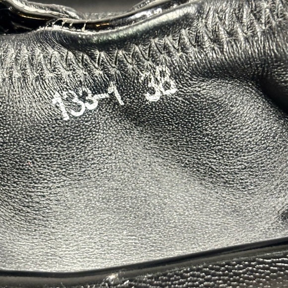 Luxury Designer Prada Patent Leather Ballet Flats with Bow Accent Size 7.5-8 - Picture 6 of 12